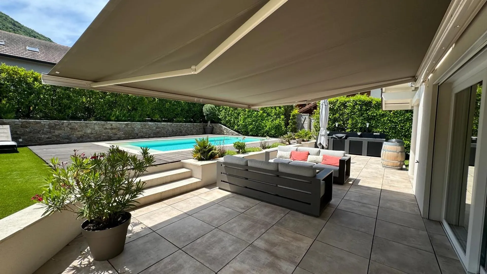 Villa Eden Annecy 0*,